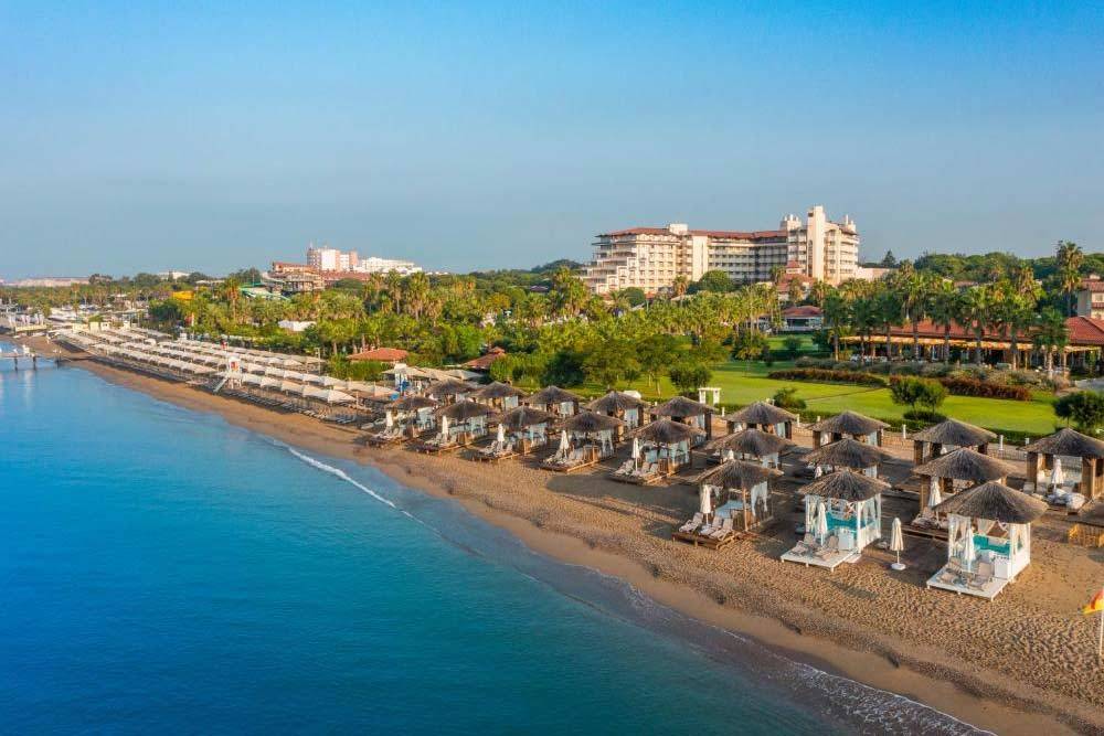 Bellis Deluxe Hotel