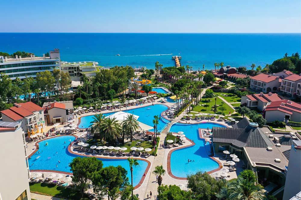 Arum Barut Collection 