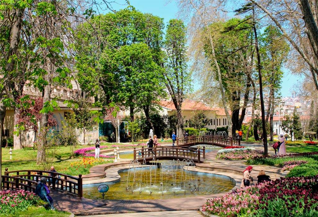 Парк Гюльхане