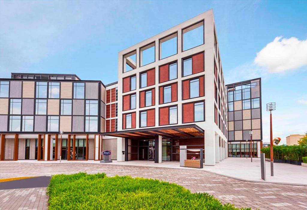 Hampton by Hilton Dubai Al Seef