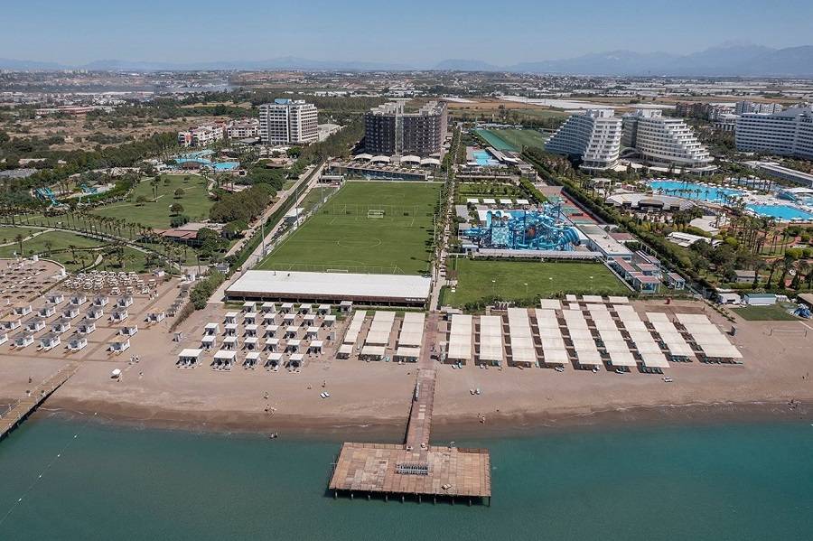 Nirvana Cosmopolitan