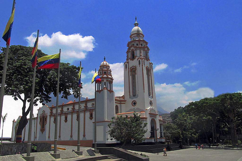 Национальный Пантеон Венесуэлы (El Panteón Nacional de Venezuela)